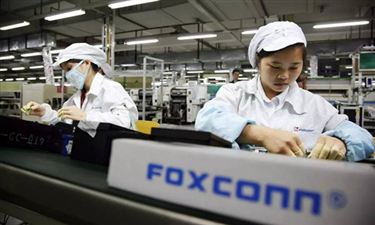 富士康在美建廠 但專家表示美國工人可能請不起